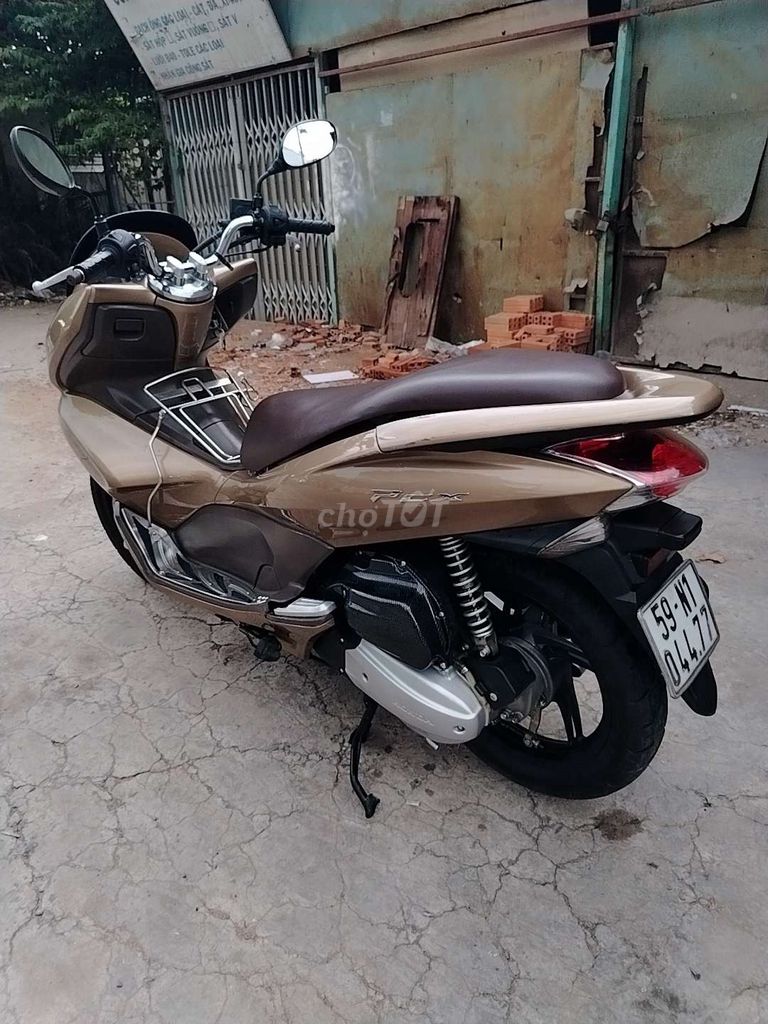 Honda PCX 2011 Vàng đồng
