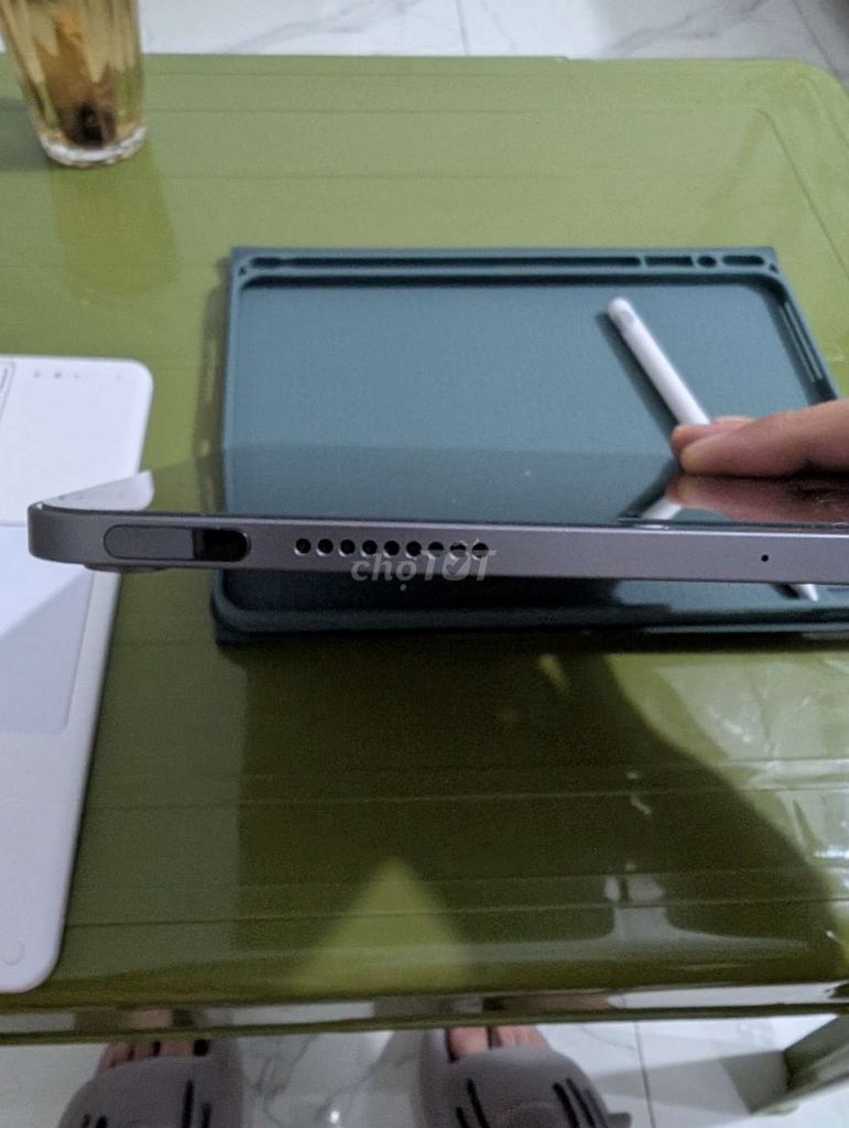 Apple iPad Air 5 Wifi Xám. Mua bán Máy tính bảng tại Quận Hà Đông Hà Nội được đăng bởi minh Tiến hình 1