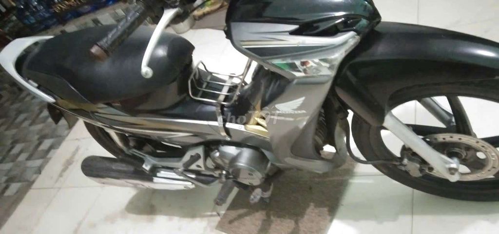 Bán chiếc future x bình xăng như hình. Mua bán Xe máy tại Quận Bình Thuỷ Cần Thơ được đăng bởi Thanh Văn  hình 5