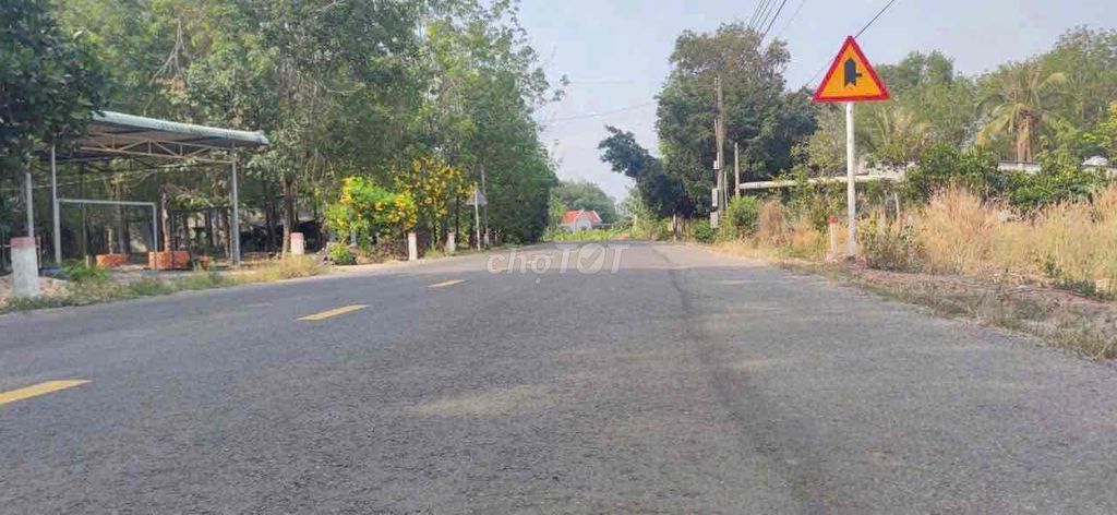 Nguồn F0 đường ĐH722 sót lại 2 lô đang tách( cọc 2 tháng công chứng ). Mua bán đất tại Huyện Dầu Tiếng Bình Dương được đăng bởi Mẫn Nhi hình 1