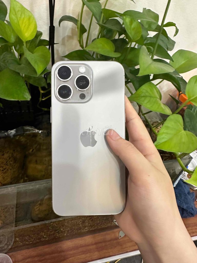 Apple iPhone 15 Pro Max 256GB Titan Tự Nhiên 95%. Mua bán Điện thoại tại Quận Bắc Từ Liêm Hà Nội được đăng bởi Nam APPLE hình 1