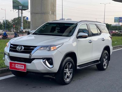 Toyota Fortuner máy xăng 2019 số tự động màu trắng. Mua bán Ô tô tại Quận Bình Thạnh Tp Hồ Chí Minh được đăng bởi Đại lý chính hãng xe qua sử dụng Toyota Sài Gòn
