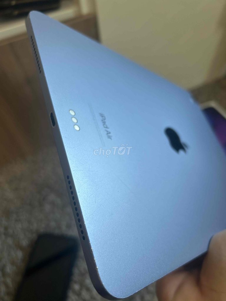 ipad air 5 wifi có icloud hiện xài bình thường hêt. Mua bán Máy tính bảng tại Quận Phú Nhuận Tp Hồ Chí Minh được đăng bởi nguy thiên thư hình 1