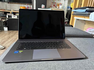 Laptop Goboxx 17 I7-12700H/32G/1Tb RTX A3000