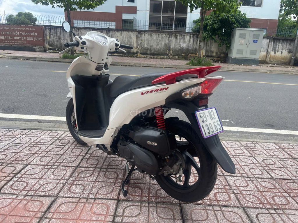 👉Honda Vision 2018 khóa Smartkey. Mua bán Xe máy tại Quận 8 Tp Hồ Chí Minh được đăng bởi tuấn  hình 4