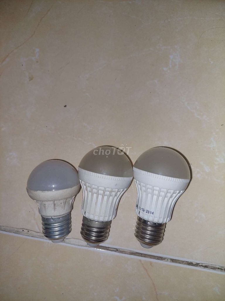 Bóng đèn LED 1W Đui xoay E27 Trắng. Mua bán Đèn tại Thành phố Thủ Đức Tp Hồ Chí Minh được đăng bởi Trân hình 1