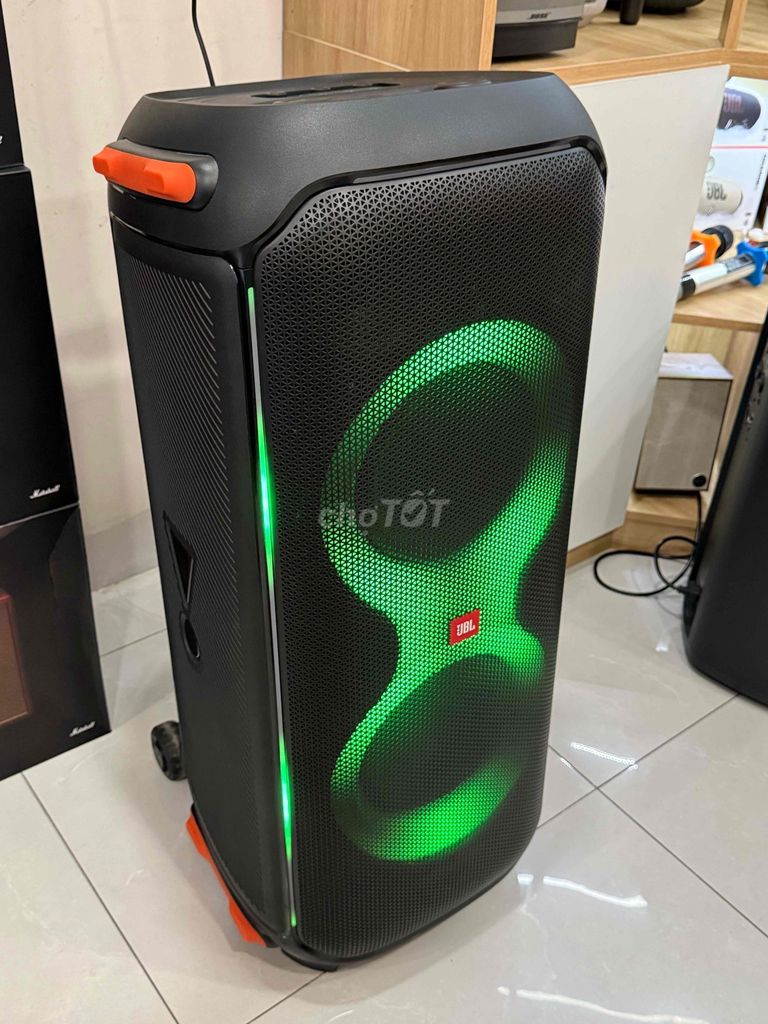 Loa JBL Partybox 710 fullbox đẹp keng cs 800W. Mua bán Tivi, Âm thanh tại Quận Tân Phú Tp Hồ Chí Minh được đăng bởi Nguyễn Đức Tâm hình 1