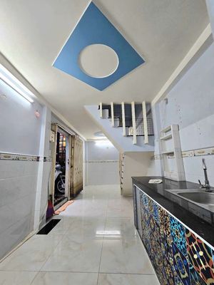 Nhà bán p5: Q8. Mua bán nhà ở tại Quận 8 Tp Hồ Chí Minh được đăng bởi LÝ CHIẾN THẮNG 
