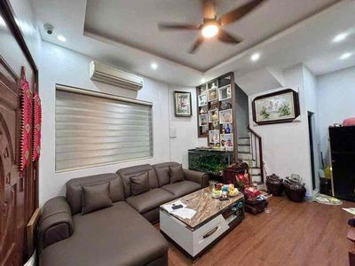 Lô góc Thịnh Quang, full nội thất, ngõ nông, 3gác đỗ cửa, KD cho thuê.. Mua bán nhà ở tại Quận Đống Đa Hà Nội được đăng bởi Ngọc Trâm