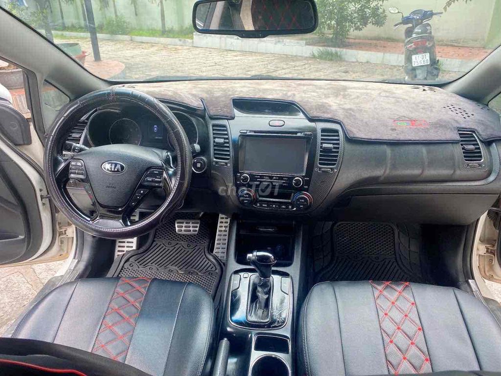 Kia Cerato 2018 2.0 AT - 90000 km còn bớt. Mua bán Ô tô tại Thành phố Dĩ An Bình Dương được đăng bởi Phan văn Độ hình 16