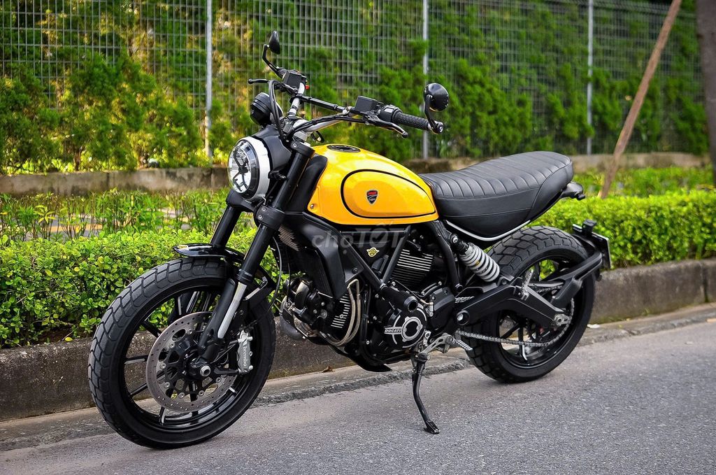 THANH MOTOR Cần bán Ducati Scrambler Icon 2020. Mua bán Xe máy tại Quận Hoàng Mai Hà Nội được đăng bởi Lê Chí Thanh hình 3