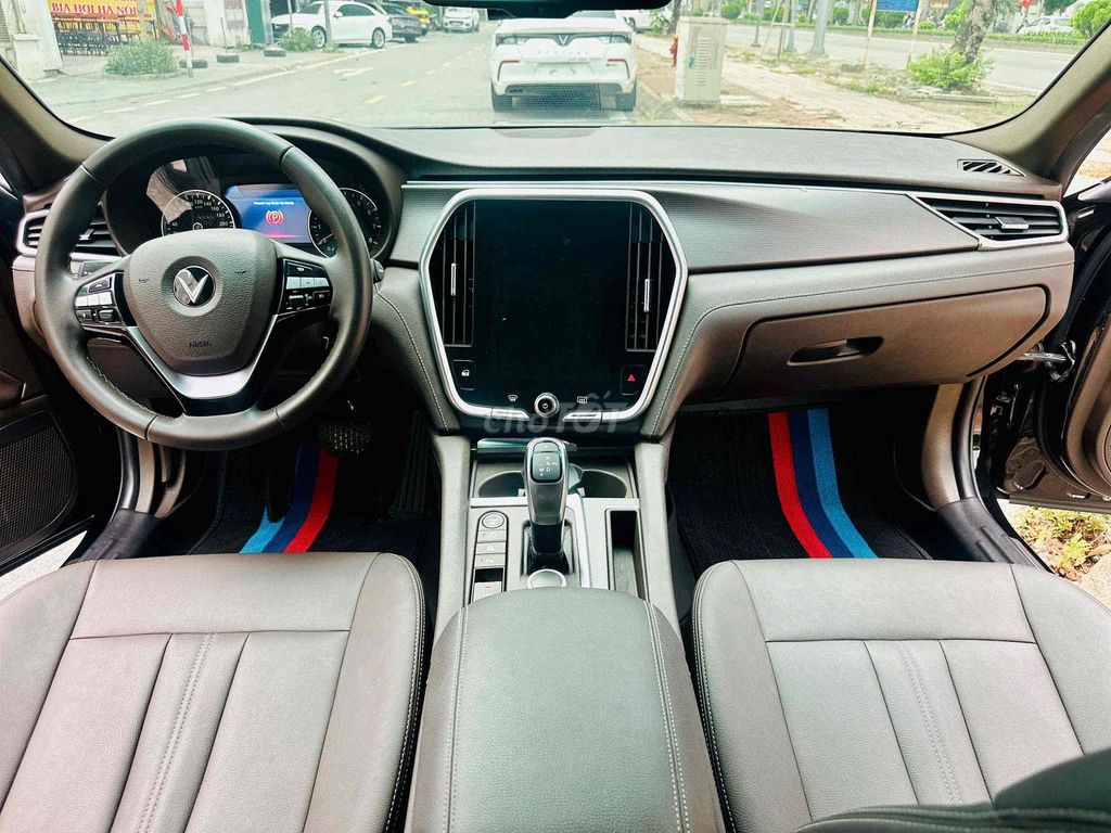 Vinfast Lux A 2022 photo 5