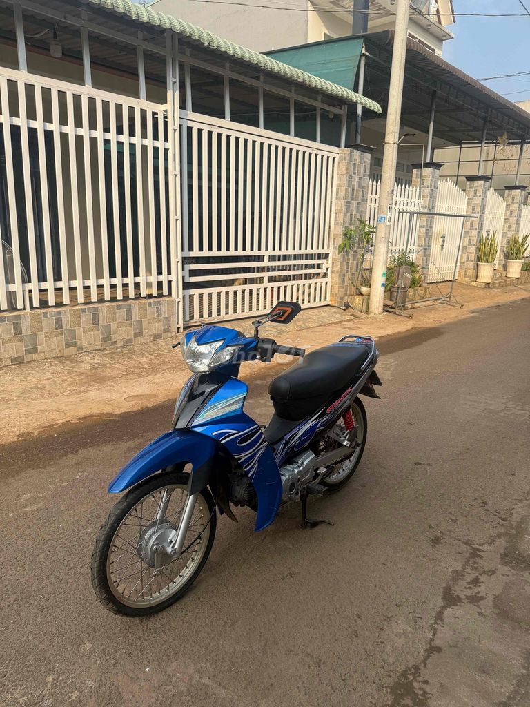 cần bán sirus xe đẹp máy ngon vô cặp niềng rcb. Mua bán Xe máy tại Thành phố Thủ Đức Tp Hồ Chí Minh được đăng bởi tâm hình 1