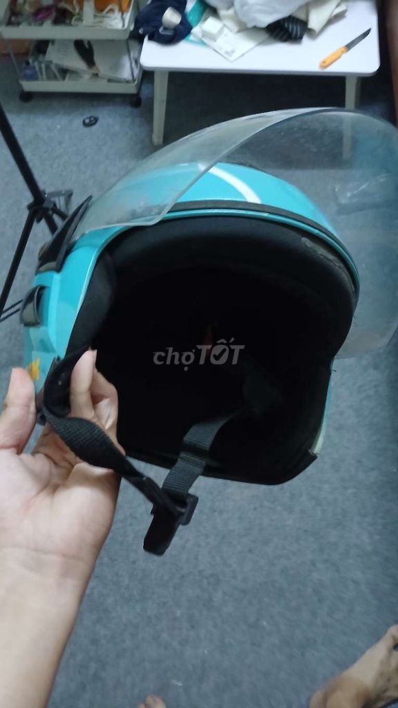 Mũ bảo hiểm Xanh ngọc xanh sm Gọn nhẹ. Mua bán Phụ kiện thời trang khác tại Quận Ngũ Hành Sơn Đà Nẵng được đăng bởi Đặng Khôi Nam hình 1