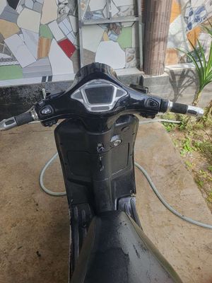 Xác xe điện vespa pansy 2018 k bình k ic k bánh. Mua bán Xe điện tại Quận Liên Chiểu Đà Nẵng được đăng bởi Đạt Hoàng