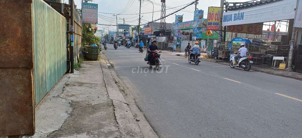 Bán nhiều căn MT Phạm Văn Bạch và Phan huy Ích giá rẻ