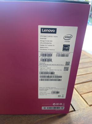 Lenovo Yoga i7 vip 10750U ram 8G SSD512G bút box