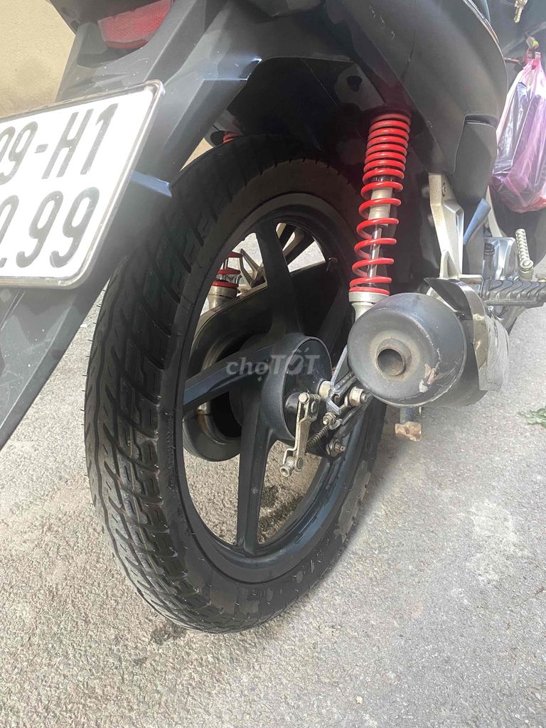 Lên đời xe lên bán thôi. Mua bán Xe máy tại Huyện Việt Yên Bắc Giang được đăng bởi Vũ Lê hình 6