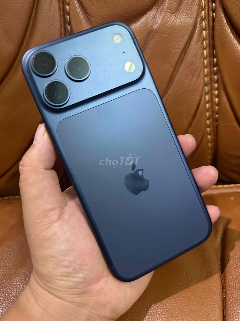 iPhone 17 Pro Max 256GB Xanh Đã sử dụng. Mua bán Điện thoại tại Thị Xã Buôn Hồ Đắk Lắk được đăng bởi bo hình 1