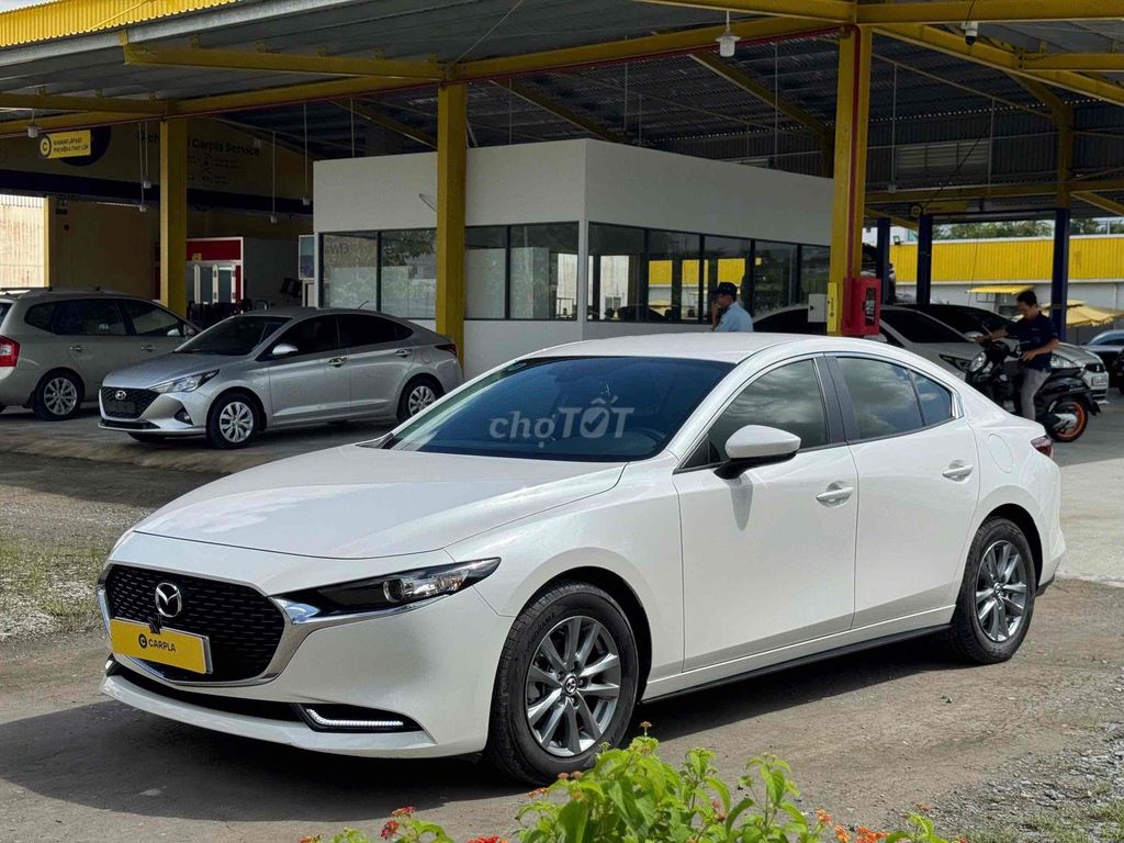 Mazda 3 2022 1.5L Deluxe 2022 Chỉ Từ 160Triệu. Mua bán Ô tô tại Quận Cái Răng Cần Thơ được đăng bởi Chuyên Mua Bán Ô Tô Qua Sử Dụng Carpla Cần Thơ hình 3