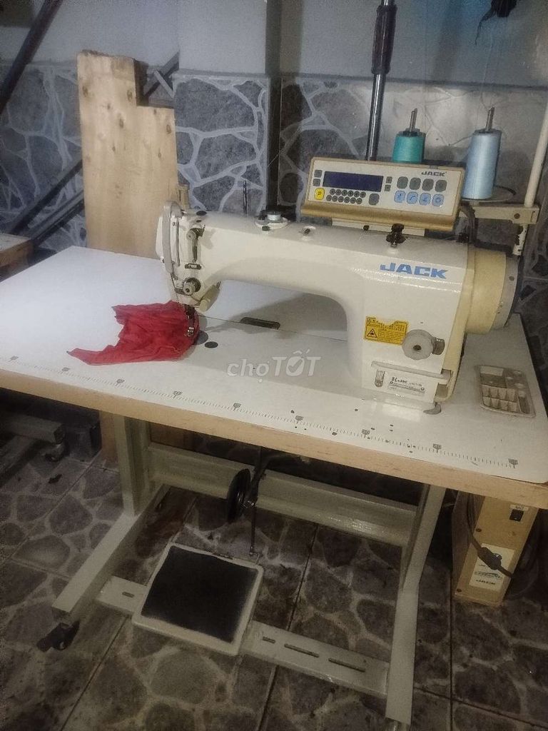 Máy may công nghiệp Jack 1 kim Trắng. Mua bán Đồ chuyên dụng, Giống nuôi trồng tại Quận 12 Tp Hồ Chí Minh được đăng bởi Linh Xl hình 1