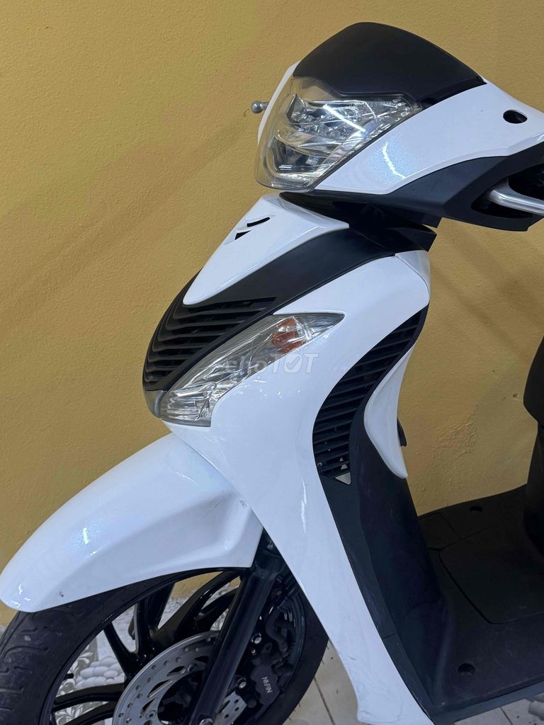 SH 125 2015 года в обвесе под Italy супер красивый 43D1-403.98