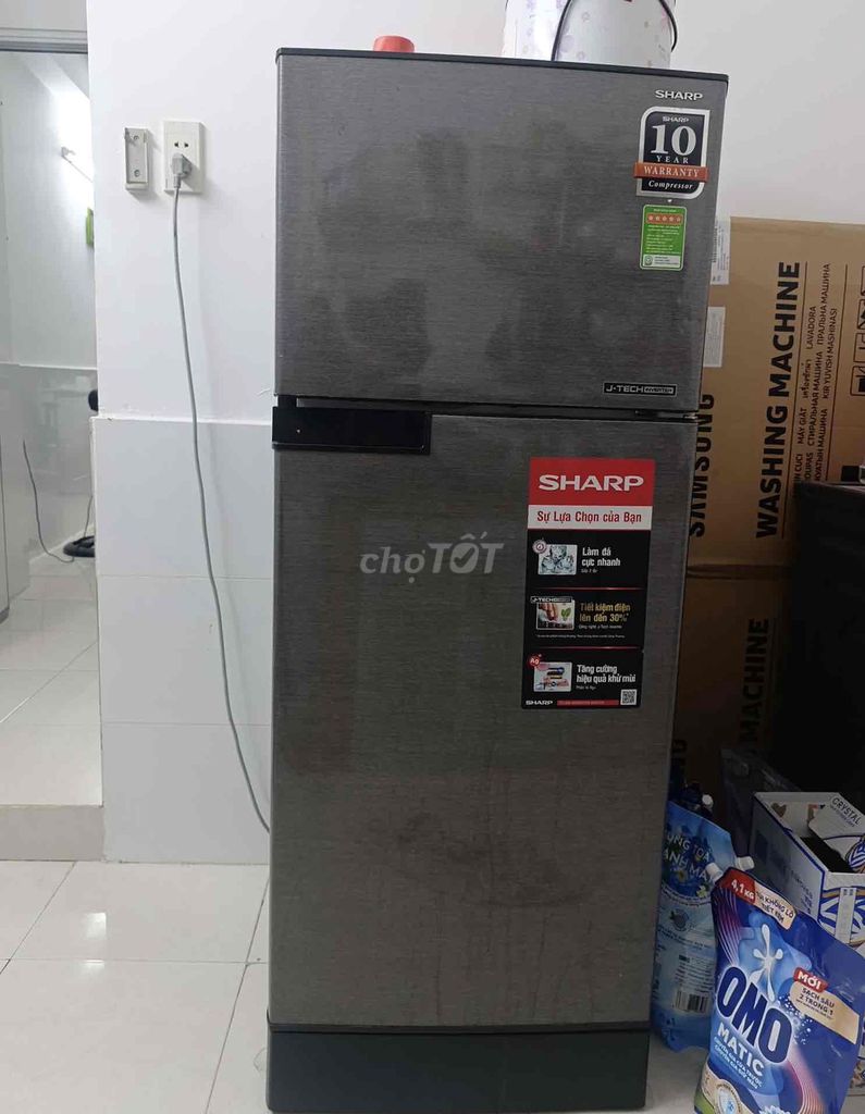 Tủ lạnh Sharp 180L. Mua bán Tủ lạnh tại Quận Bình Thạnh Tp Hồ Chí Minh được đăng bởi Hồng Lưu hình 1