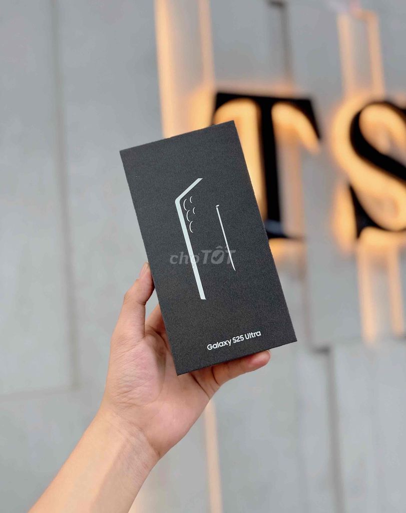 Samsung S25 Ultra 256GB Gray New Seal. Mua bán Điện thoại tại Quận Thanh Khê Đà Nẵng được đăng bởi Thiện Lê TShop 16 Lê Đình Lý hình 1