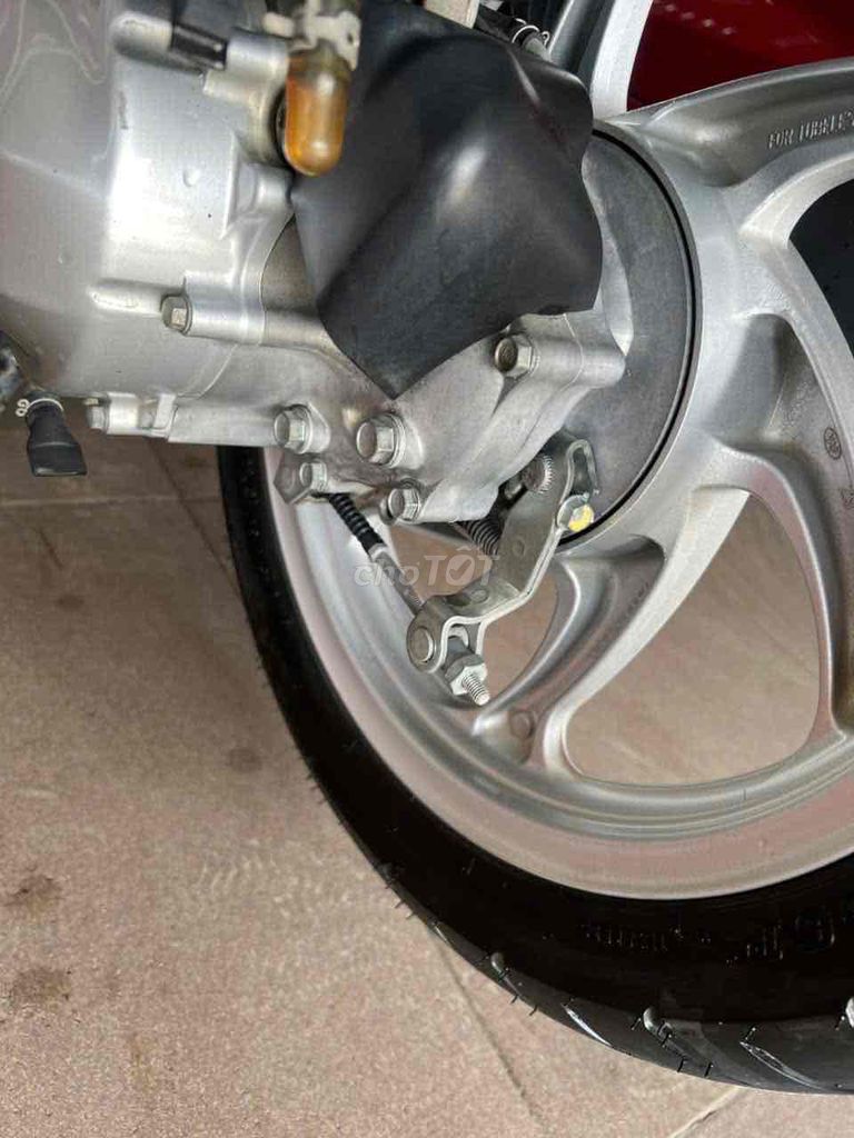 Honda Vision 2020 màu Xám. Mua bán Xe máy tại Huyện Bình Chánh Tp Hồ Chí Minh được đăng bởi long nhan hình 5