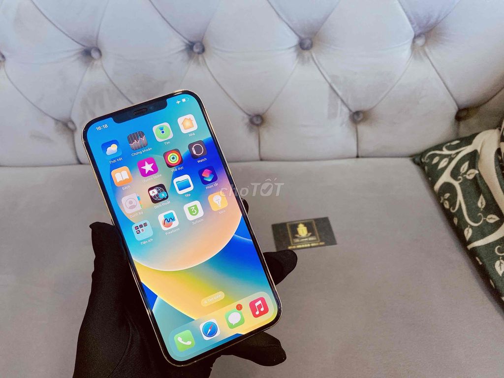 iPhone 12 Pro Max Gold Quốc Tế Mỹ 99% có Trả Góp. Mua bán Điện thoại tại Quận Hải Châu Đà Nẵng được đăng bởi TUẤN LUXURY MOBILE ĐÀ NẴNG hình 1