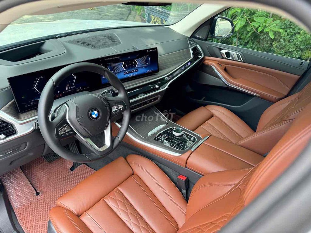 BMW X5 xDrive40i lướt 4.000Km 7 ghế cho gia đình. Mua bán Ô tô tại Quận 1 Tp Hồ Chí Minh được đăng bởi Lưu Thế Hoàng hình 10