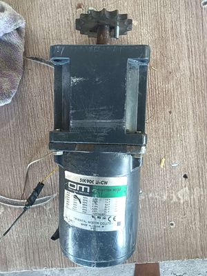 Bán mô tơ giảm tốc quay gà vịt. Mua bán Đồ chuyên dụng, Giống nuôi trồng tại Thành phố Thủ Dầu Một Bình Dương được đăng bởi Trần Sơn
