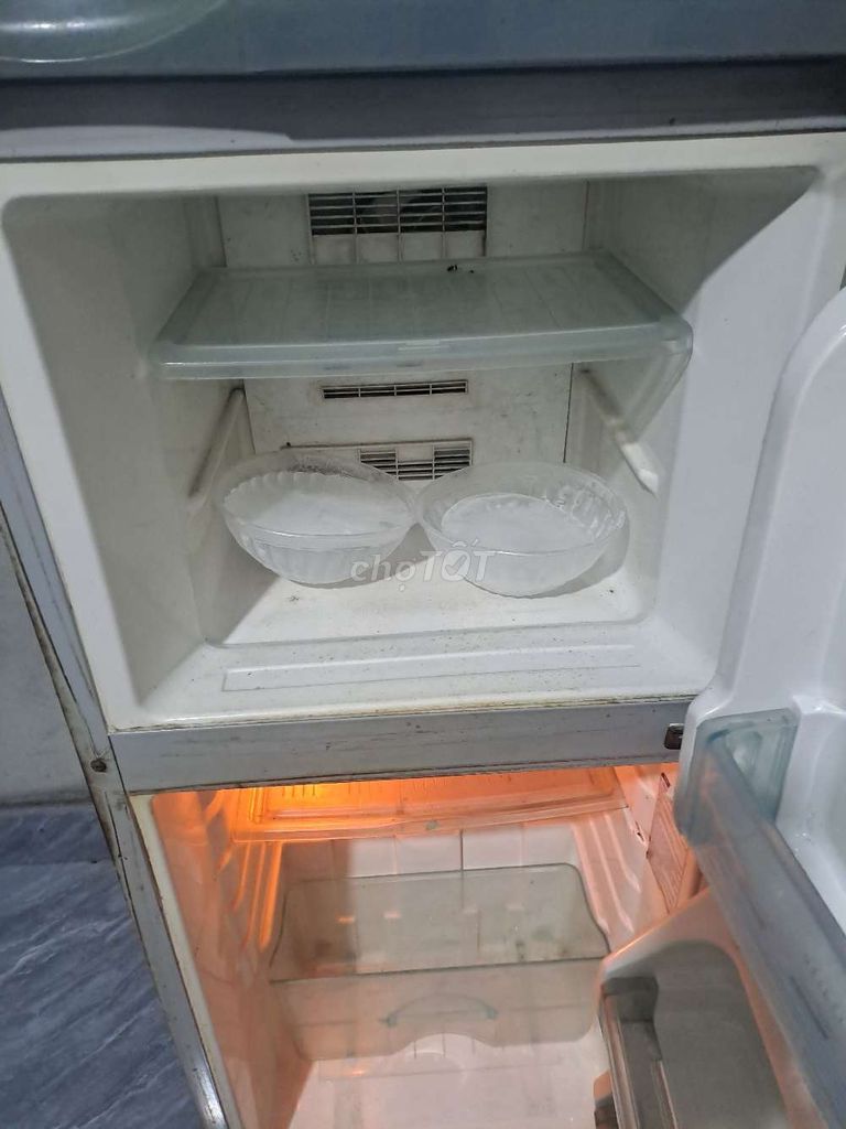 Tủ lạnh International 140 lít đã qua sử dụng. Mua bán Tủ lạnh tại Thành phố Huế Thừa Thiên Huế được đăng bởi hùng hình 1