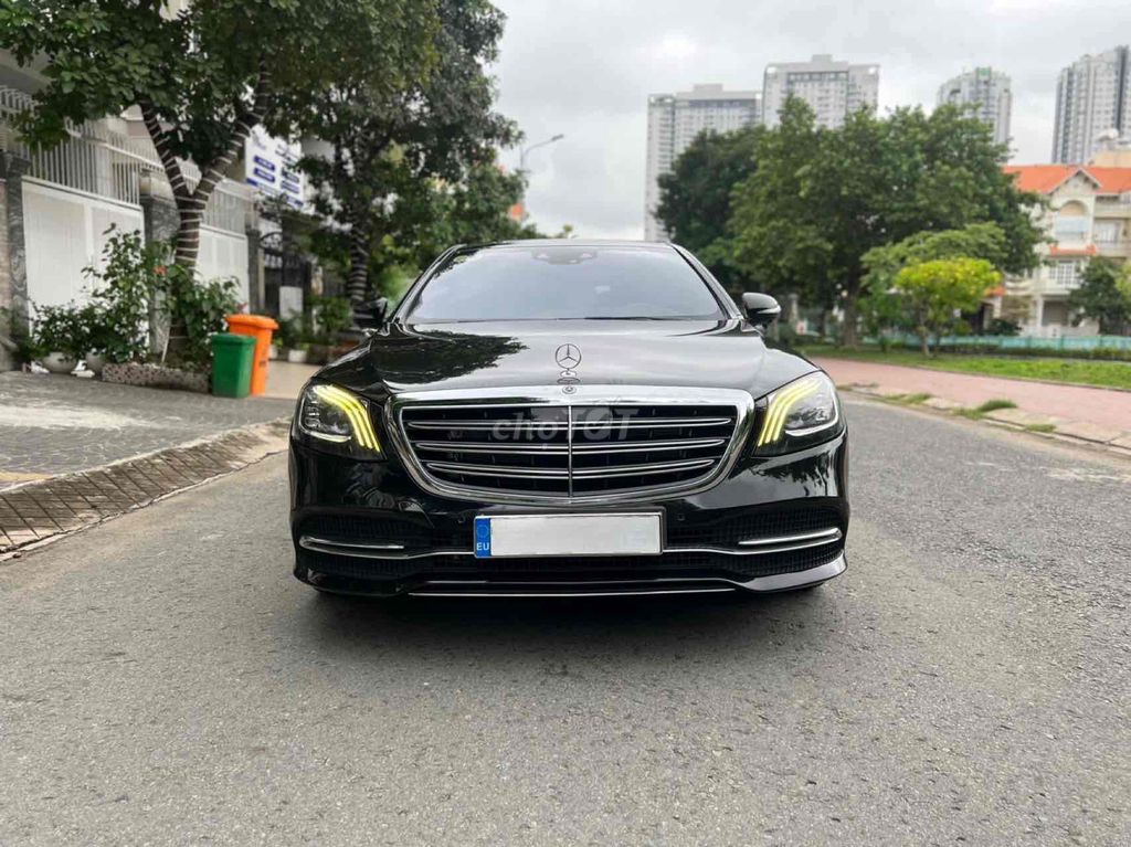 Mercedes Benz S Class 2018 S450L - 57000 km