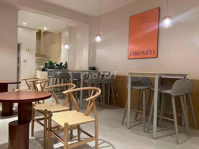 Дом с фасадом 4x25м на ул. Nguyen Thi Minh Khai, П. 5, О. 3