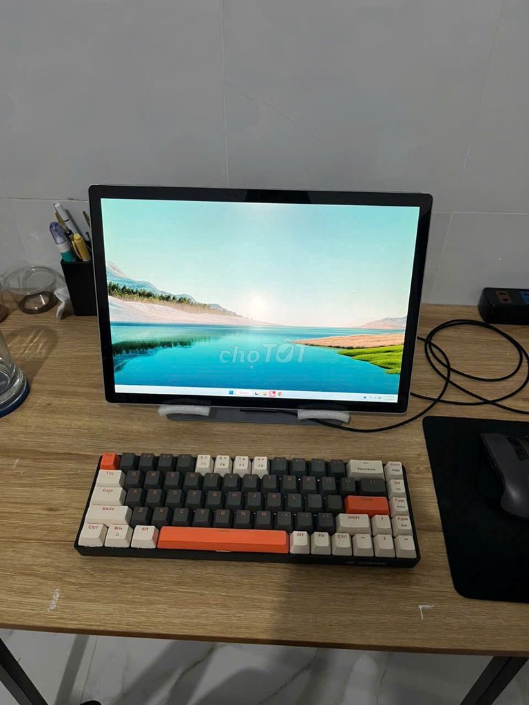 Microsoft Surface Book 3 i7 15 inch 32GB/512GB. Mua bán Laptop tại Quận Tân Bình Tp Hồ Chí Minh được đăng bởi UNO hình 1