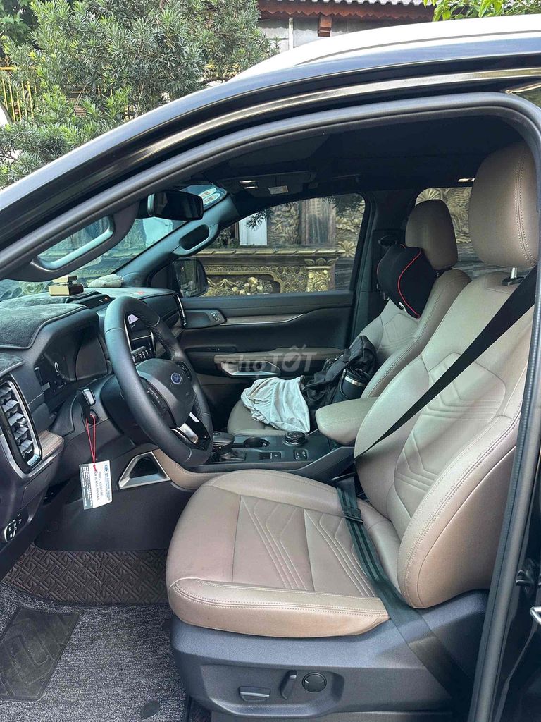 Ford Everest 2022 Titanium Plus 4x4 58000 km Đen. Mua bán Ô tô tại Quận 12 Tp Hồ Chí Minh được đăng bởi Văn Bình hình 5