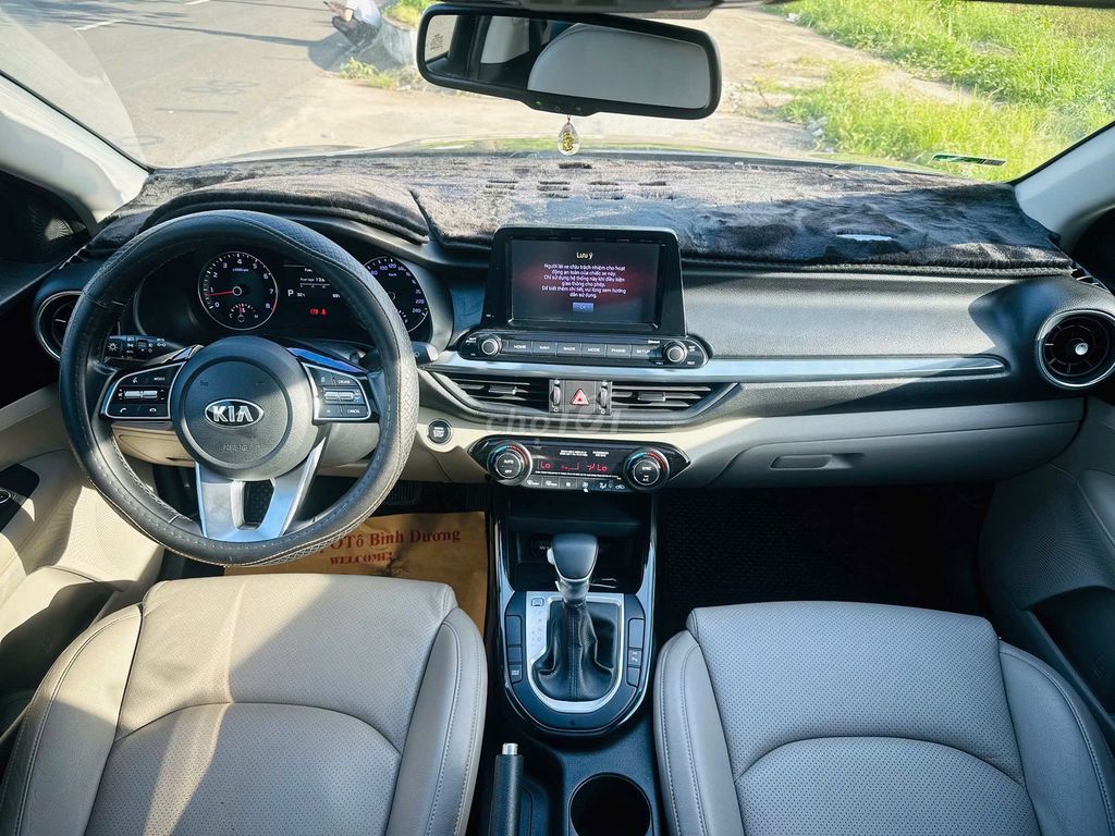 Kia Cerato 2019 luxury 1.6 luxury - 69000km. Mua bán Ô tô tại Thành phố Dĩ An Bình Dương được đăng bởi Siêu Thị Ô Tô Bình Dương  hình 12
