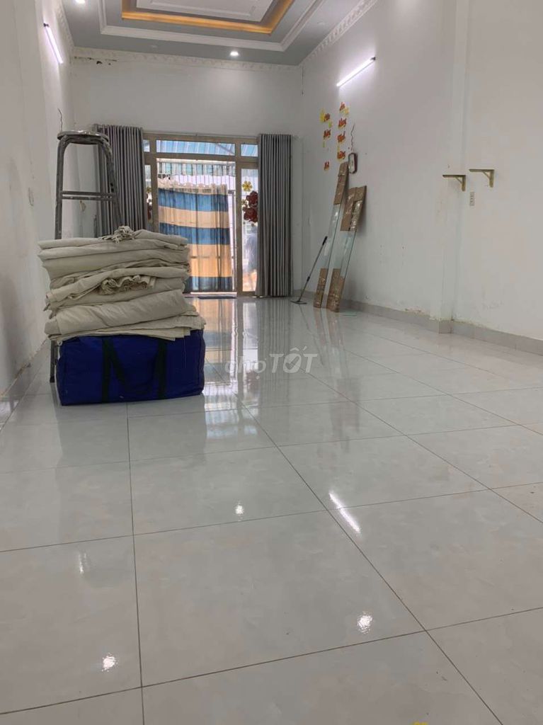 BÁN NHÀ 100M2 SHR MỚI ĐẸP CẤP 4 HẺM 3M NGAY KHO B K QH LỘ GIỚI