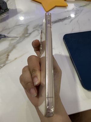 Samsung Galaxy S22 Vàng hồng 99%