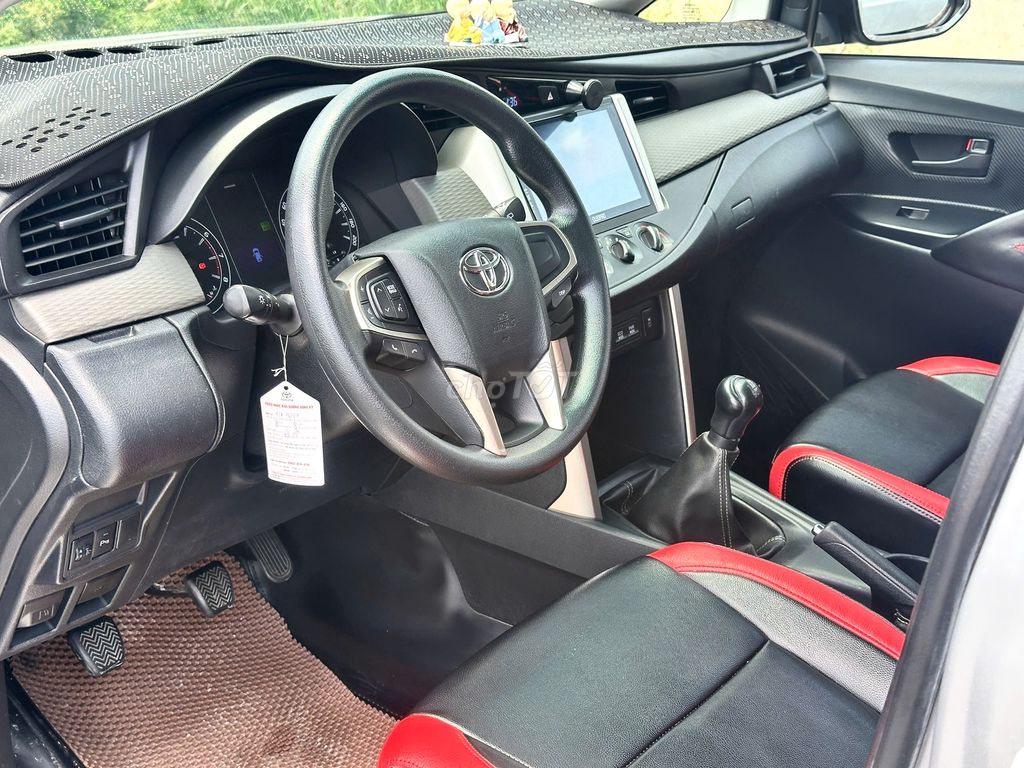 Toyota Innova 2019 2.0E số sàn 8 chỗ rộng rãi. Mua bán Ô tô tại Quận 12 Tp Hồ Chí Minh được đăng bởi Quang hình 8