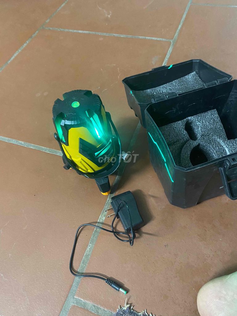 Máy cân bằng laser KHAISON Vàng đen Đã sử dụng. Mua bán Đồ chuyên dụng, Giống nuôi trồng tại Huyện Hoài Đức Hà Nội được đăng bởi thuyền không bến  hình 1