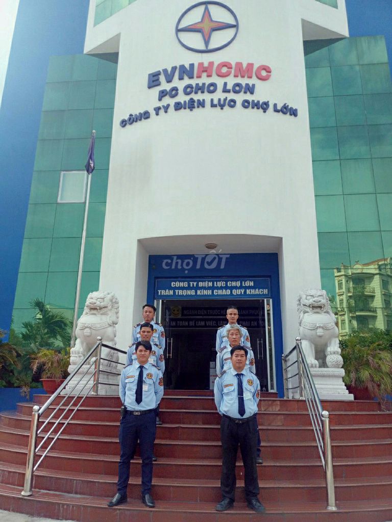Tuyển Bảo vệ - Các mục tiêu khu vực TP HCM. Việc làm tại Quận 7 Tp Hồ Chí Minh được đăng bởi CÔNG TY CỔ PHẦN DỊCH VỤ BẢO VỆ THANH NIÊN hình 2