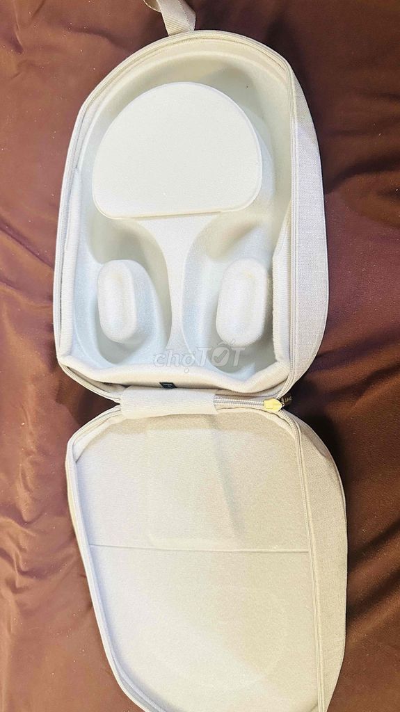 pass nhanh tai nghe sony wh1000x5 có hộp đựng. Mua bán Tivi, Âm thanh tại Thành phố Đà Lạt Lâm Đồng được đăng bởi Le Hoang hình 1