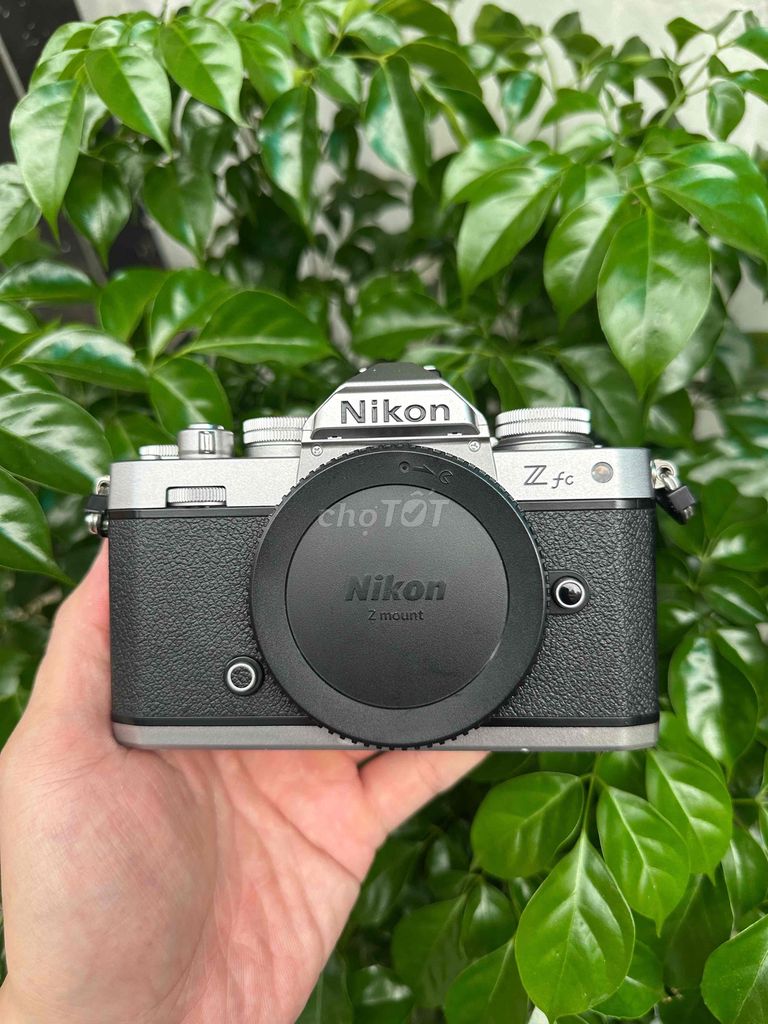 Máy ảnh Nikon ZFC Bạc 32GB. Mua bán Máy ảnh, Máy quay tại Quận Bình Tân Tp Hồ Chí Minh được đăng bởi Phạm Phú Duy hình 1