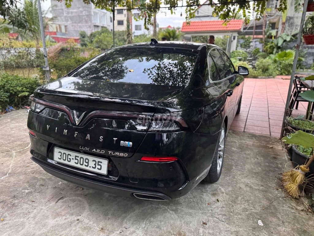 Vinfast Lux A Plus 2020 Đen 80.000 km. Mua bán Ô tô tại Quận Thanh Xuân Hà Nội được đăng bởi Trần Quang Huy hình 2
