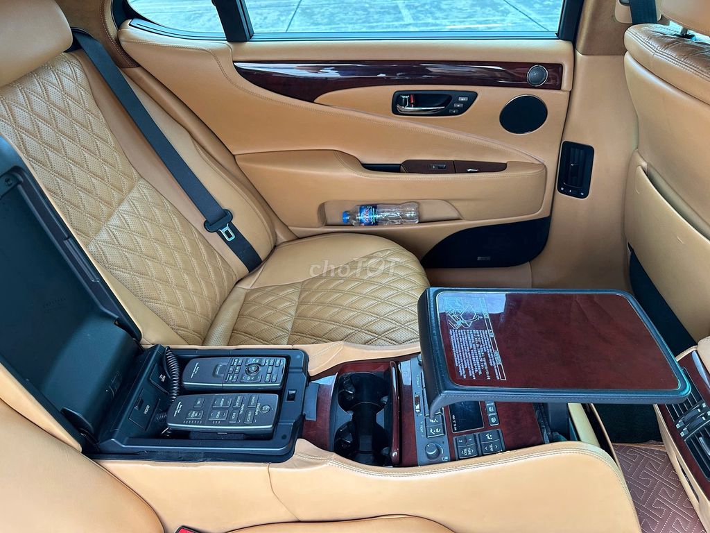 Lexus LS 20***9 km. Mua bán Ô tô tại Quận Tân Phú Tp Hồ Chí Minh được đăng bởi sin hình 10