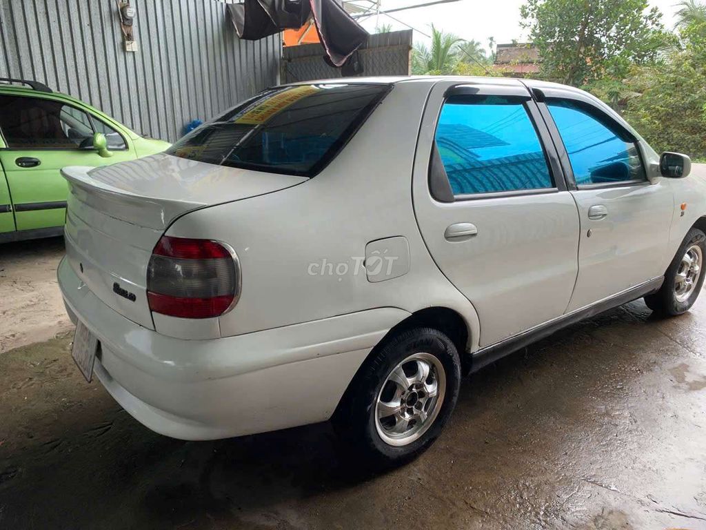 Fiat 2000 Số sàn 1.3L Trắng. Mua bán Ô tô tại Huyện Chợ Gạo Tiền Giang được đăng bởi Trần Huỳnh ÔtÔ cũ Tiền Giang hình 7