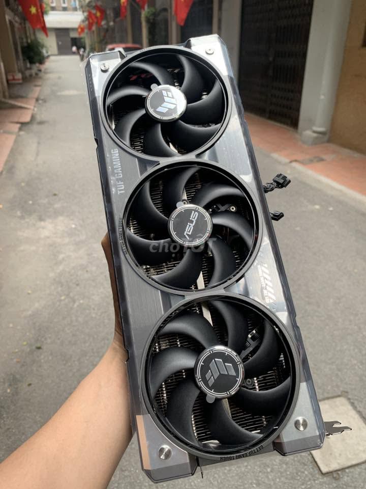 Card đồ họa ASUS TUF Gaming 5090 Đen. Mua bán Linh kiện (RAM, Card...) tại Quận Đống Đa Hà Nội được đăng bởi Trần Văn Hướng hình 1