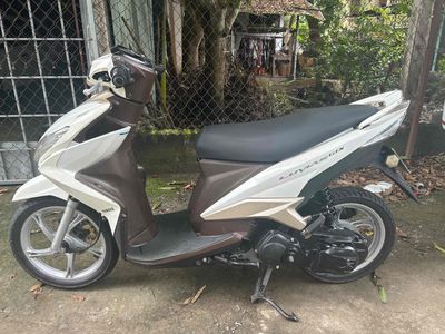 Luvias 125fi máy mạnh êm. Mua bán Xe máy tại Thành phố Mỹ Tho Tiền Giang được đăng bởi Trân Phong